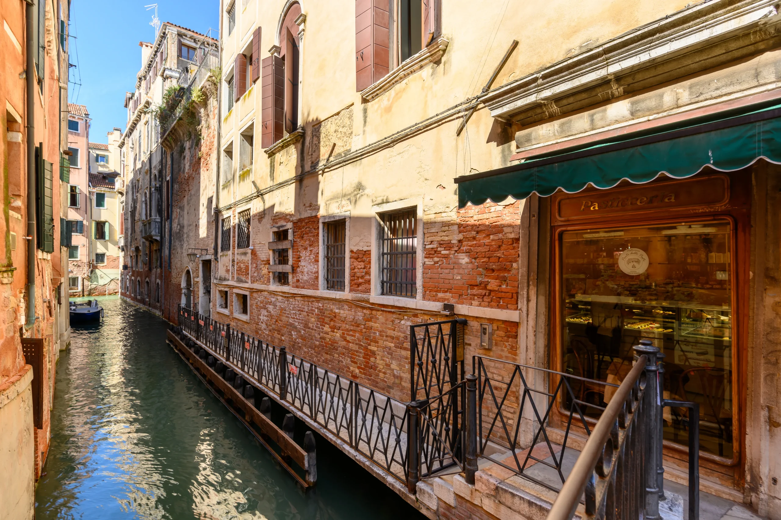 ZCR_0656-HDR_ph.ClaudiaRossini